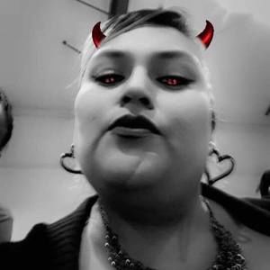 Meet your Posher, Celeste